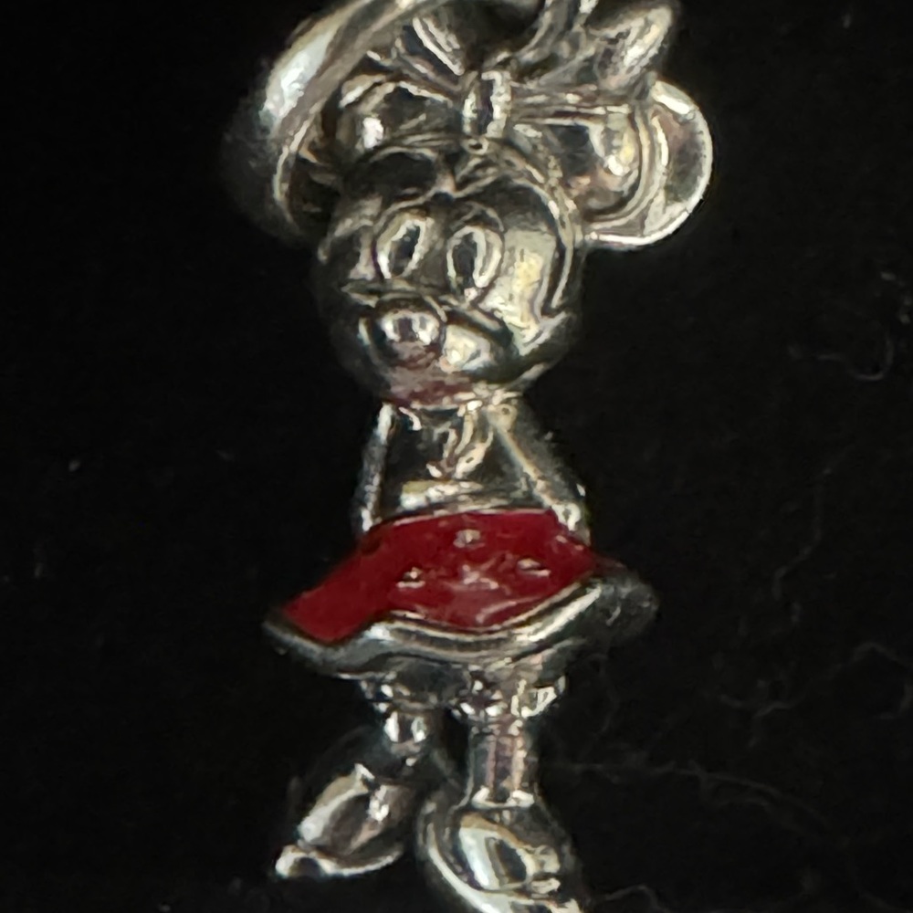 Authentic Pandora Disney Silver Minnie Mouse charm/ Pendant